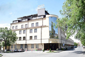 artsakh hotel yerevan